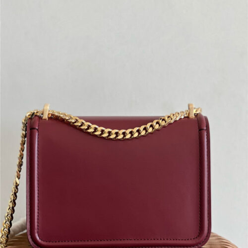 High Quality Luxury Burberry Tb Logo Lock Bag alternate view
