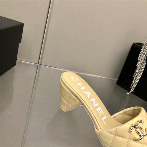 High Quality Luxury Chanel Classic C Buckle Slippers – Style 26342 product detail
