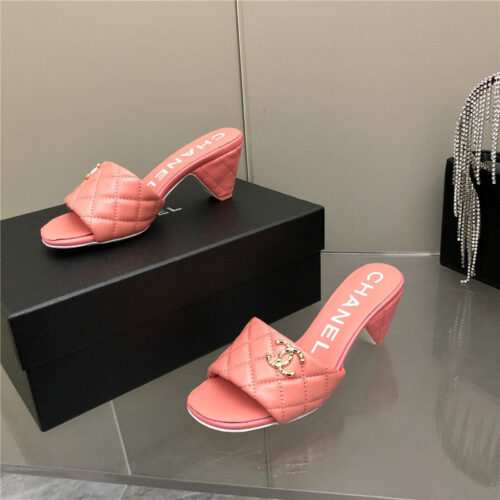 High Quality Luxury Chanel Classic C Buckle Slippers – Style 62502 product detail