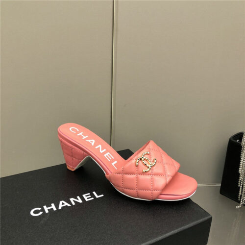 High Quality Luxury Chanel Classic C Buckle Slippers – Style 62502 product detail