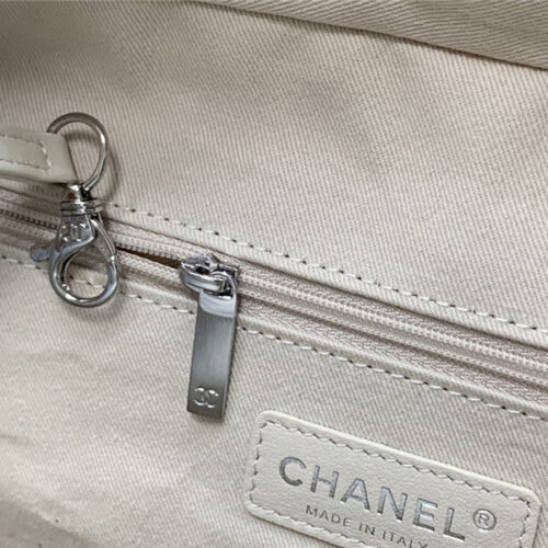 High Quality Luxury Chanel Bowling Bag Pillow Bag – Style 47066 product detail