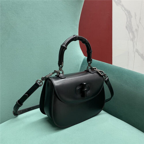 High Quality Luxury Gucci Bamboo 1947 Jumbo Small Top Handle Bag product detail