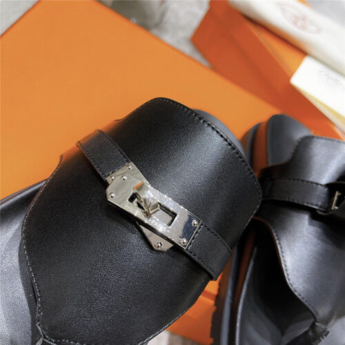 High Quality Luxury Hermes Kelly Buckle Slippers – Style 63043 product detail