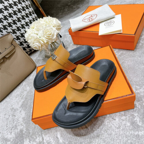 High Quality Luxury Hermes Kelly Buckle Slippers – Style 97507 alternate view