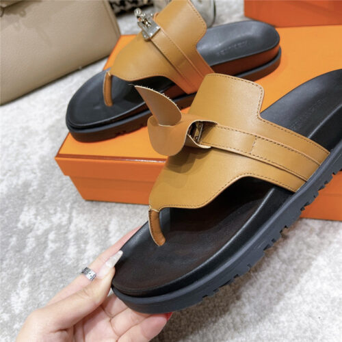 High Quality Luxury Hermes Kelly Buckle Slippers – Style 97507 product detail