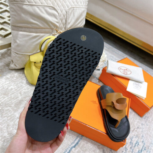 High Quality Luxury Hermes Kelly Buckle Slippers – Style 97507 product detail