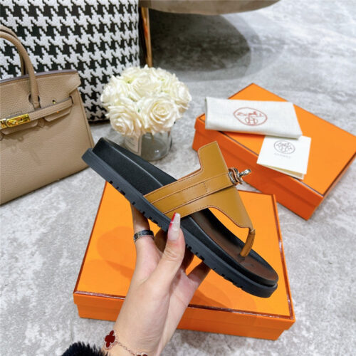 High Quality Luxury Hermes Kelly Buckle Slippers – Style 97507 product detail