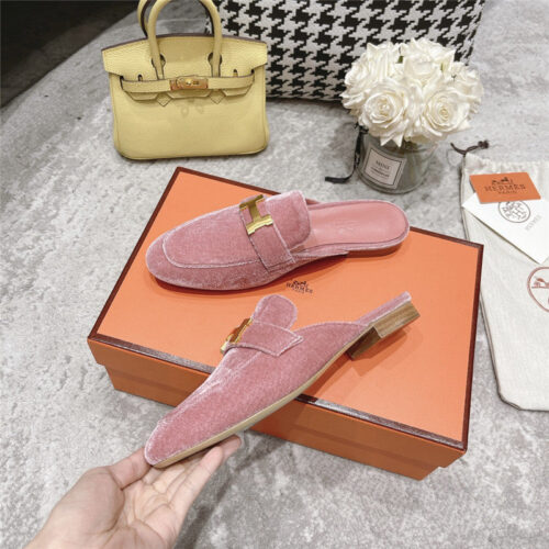 High Quality Luxury Hermes H Buckle Classic Slippers – Style 34275 product detail