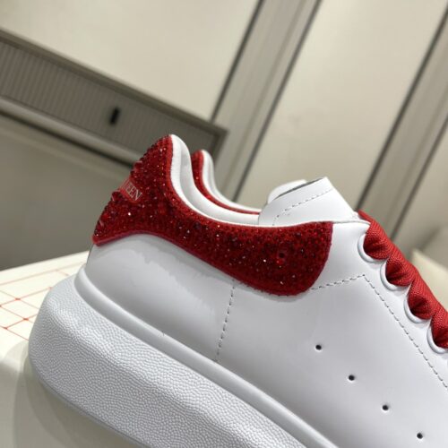 High Quality Luxury Alexander McQueen Couple Sneakers – Style 24803 product detail