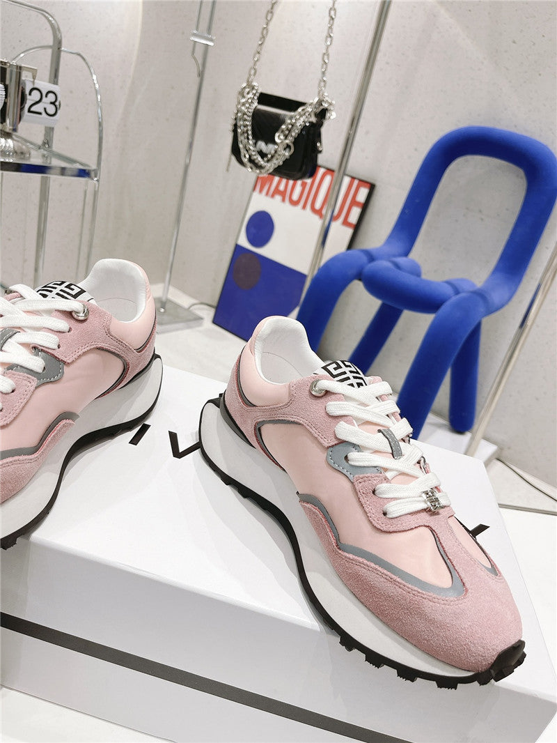 High Quality Luxury Givenchy Giv Runner Logo Sneaker – Style 08259 product detail