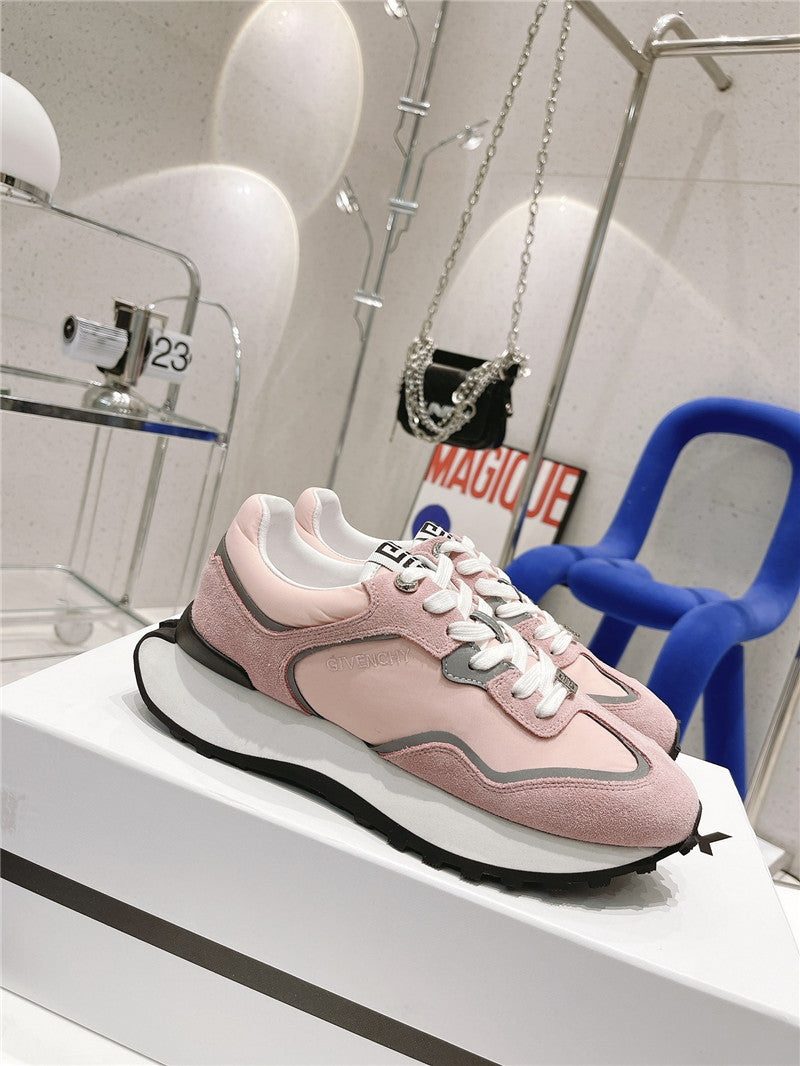 High Quality Luxury Givenchy Giv Runner Logo Sneaker – Style 08259