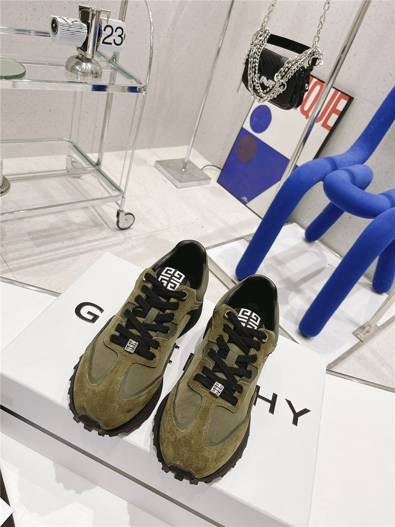 High Quality Luxury Givenchy Giv Runner Logo Sneaker – Style 06563 product detail