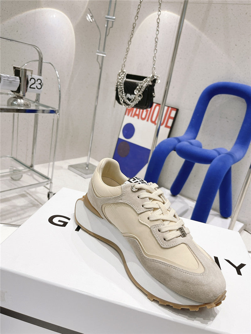 High Quality Luxury Givenchy Giv Runner Logo Sneaker product detail