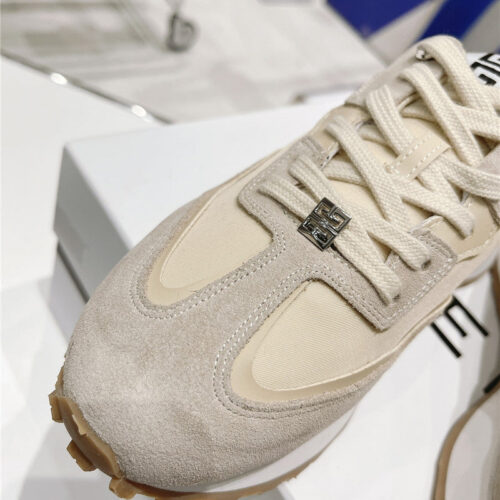 High Quality Luxury Givenchy Giv Runner Logo Sneaker product detail