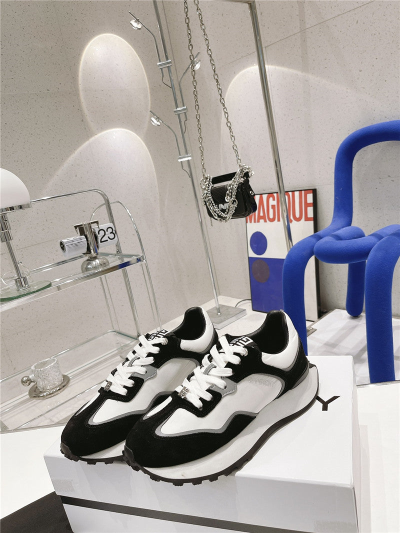 High Quality Luxury Givenchy Giv Runner Logo Sneaker – Style 01475 product detail