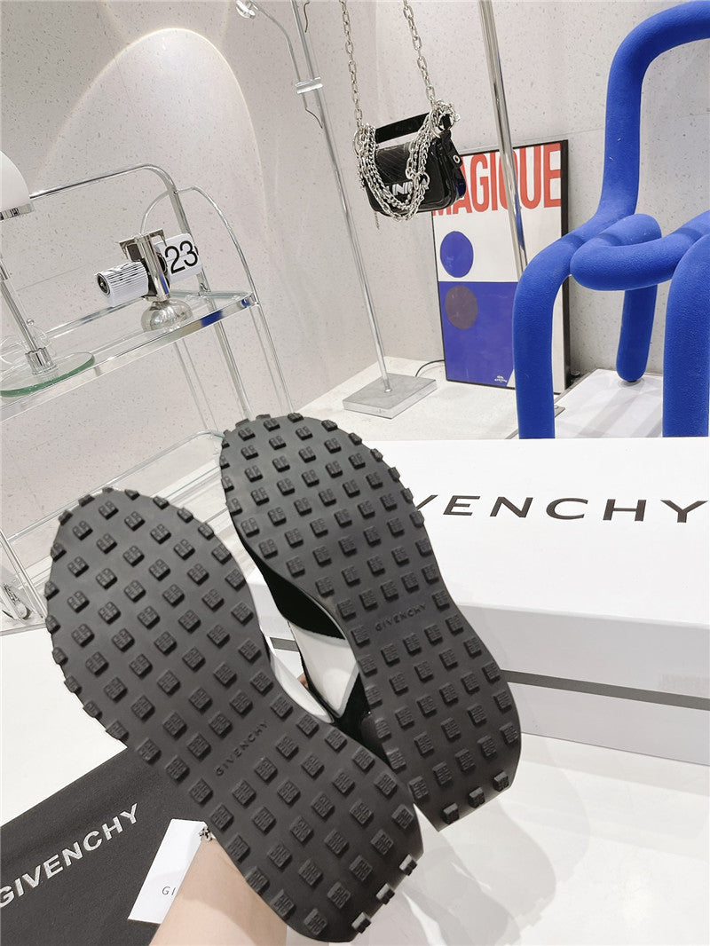 High Quality Luxury Givenchy Giv Runner Logo Sneaker – Style 01475 product detail