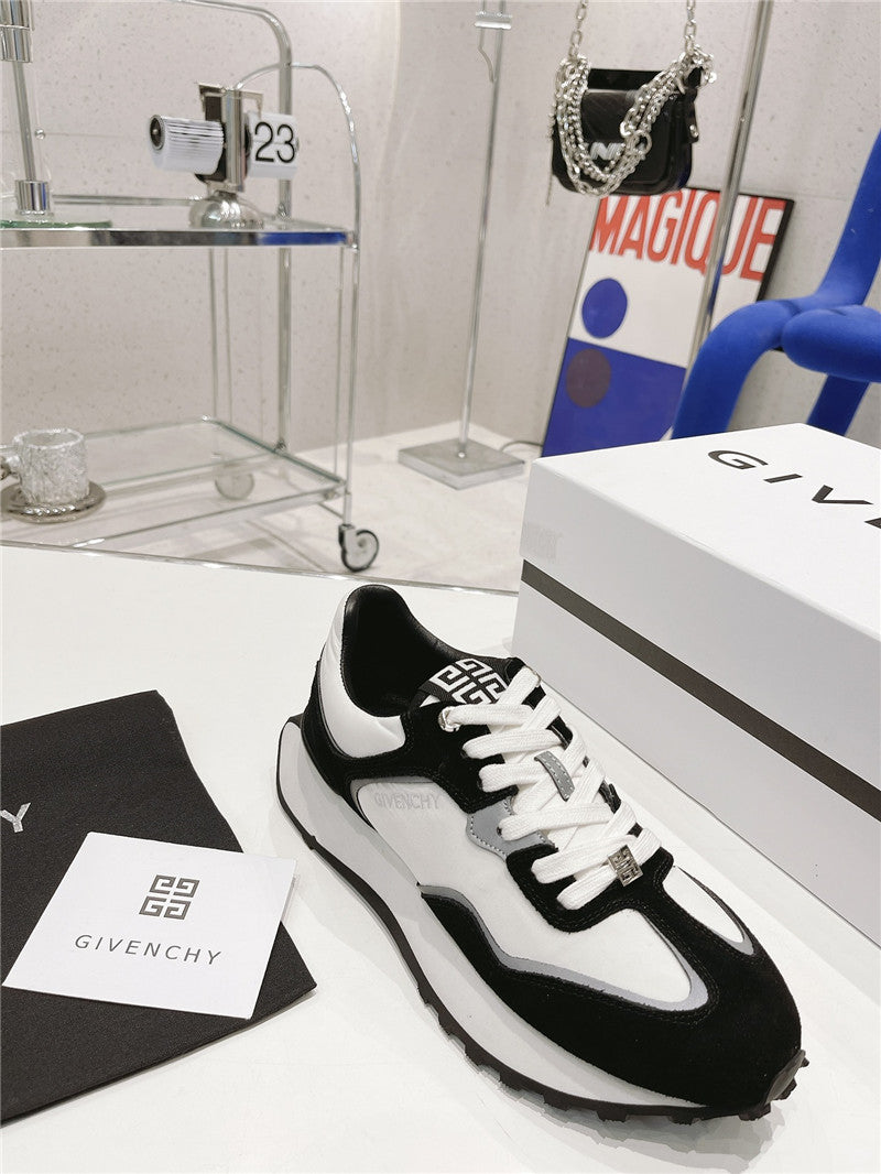 High Quality Luxury Givenchy Giv Runner Logo Sneaker – Style 01475 product detail