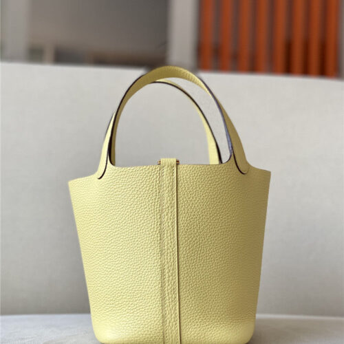 High Quality Luxury Hermes Picotin 18 Bag alternate view