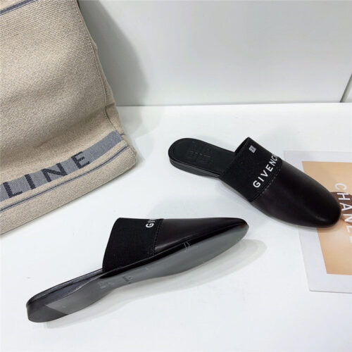 High Quality Luxury Givenchy Logo Flat Slippers – Style 61923 product detail