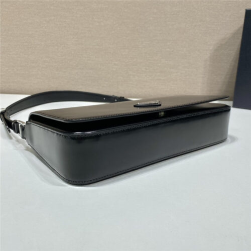 High Quality Luxury Prada New Flap Shoulder Bag product detail