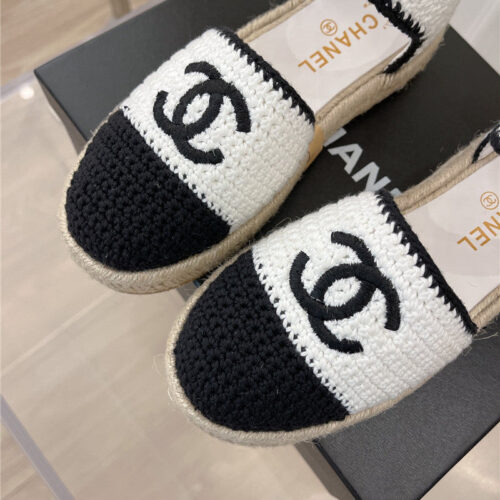 High Quality Luxury Chanel Hand Woven Sandals – Style 69062 product detail