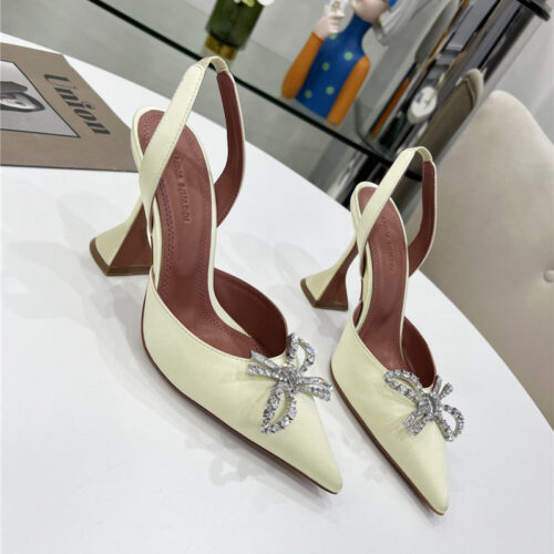 High Quality Luxury Amina Muaddi High-End Rhinestone Original Buckle Pumps – Style 83971 product detail