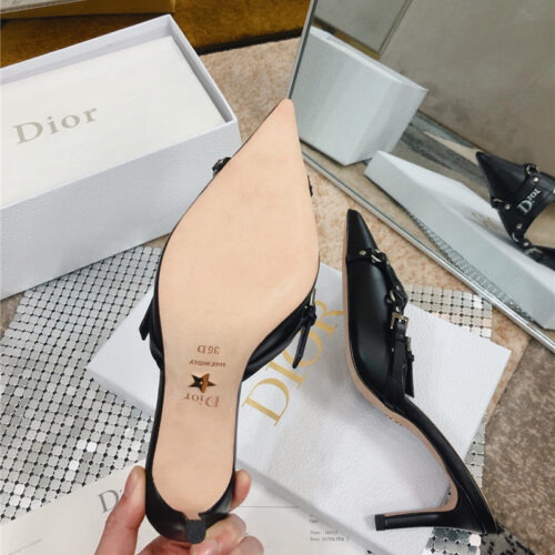 High Quality Luxury Dior Pointed Toe Mules Slippers – Style 40422 product detail