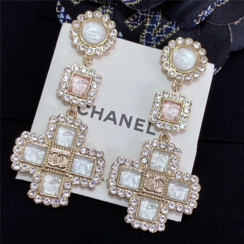 High Quality Luxury Chanel Pink Cross Earrings product detail