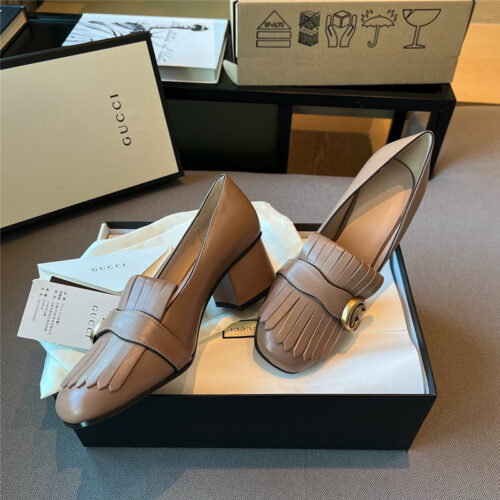 High Quality Luxury Gucci Chunky Heel Tassel Shoes alternate view