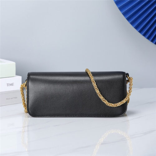 High Quality Luxury Valentino Vlogo Signature Shoulder Bag – Style 03898 product detail