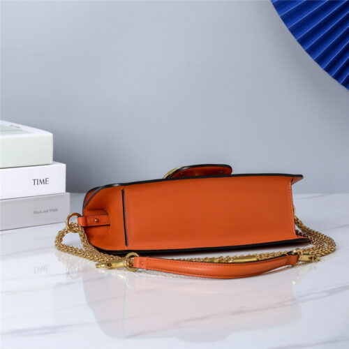 High Quality Luxury Valentino Vlogo Signature Shoulder Bag – Style 03896 product detail