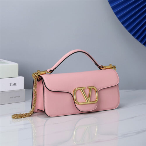 High Quality Luxury Valentino Vlogo Signature Shoulder Bag – Style 03895 product detail