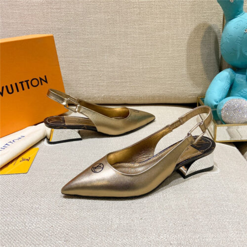 High Quality Luxury Louis Vuitton Sandals Slippers – Style 46851 product detail
