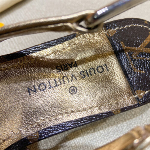 High Quality Luxury Louis Vuitton Sandals Slippers – Style 46851 product detail