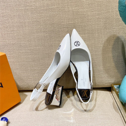 High Quality Luxury Louis Vuitton Sandals Slippers – Style 03907 product detail