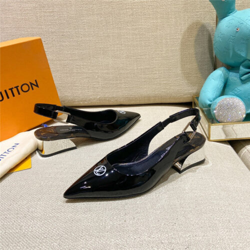 High Quality Luxury Louis Vuitton Sandals Slippers – Style 60963 product detail