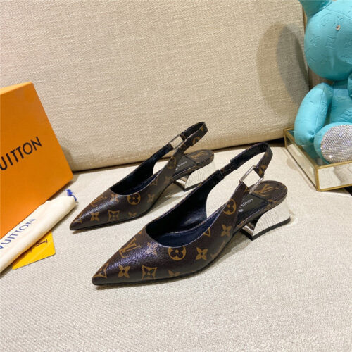 High Quality Luxury Louis Vuitton Sandals Slippers