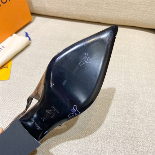 High Quality Luxury Louis Vuitton Sandals Slippers product detail