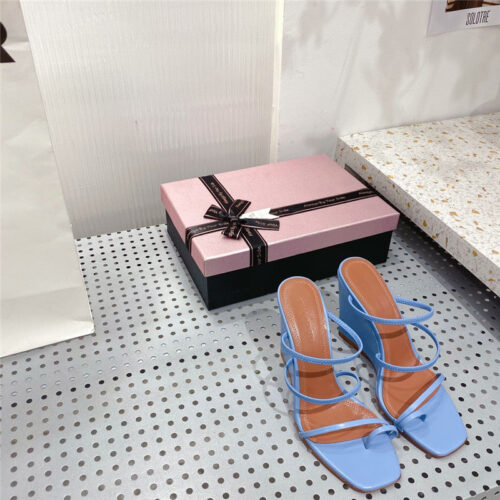 High Quality Luxury Amina Muaddi Wedge Slippers – Style 07043