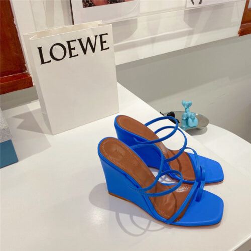 High Quality Luxury Amina Muaddi Wedge Slippers product detail