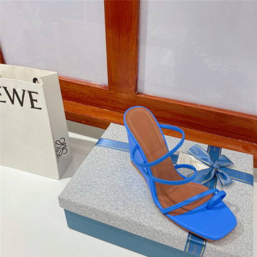 High Quality Luxury Amina Muaddi Wedge Slippers product detail