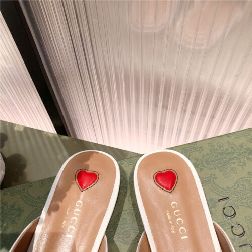 High Quality Luxury Gucci GG Flat Slippers – Style 34419 product detail