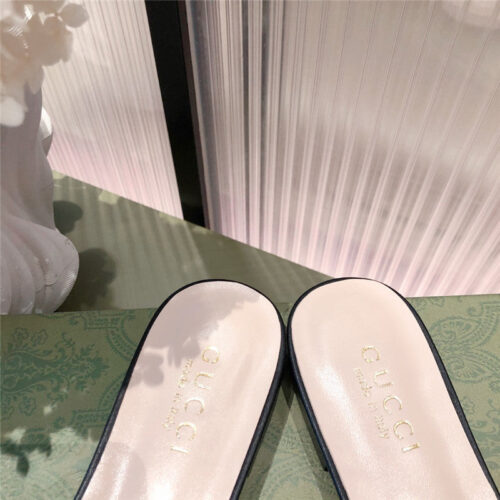 High Quality Luxury Gucci GG Flat Slippers – Style 65491 product detail