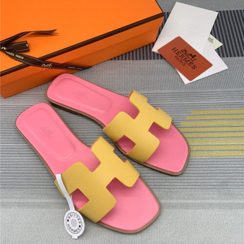 High Quality Luxury Hermes Flat H Slippers Womens alternate view