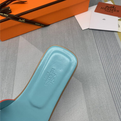 High Quality Luxury Hermes Flat H Slippers Womens – Style 71043 product detail