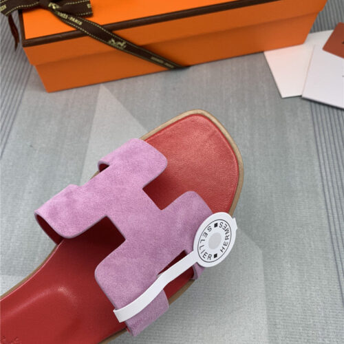 High Quality Luxury Hermes Flat H Slippers Womens – Style 39971 product detail