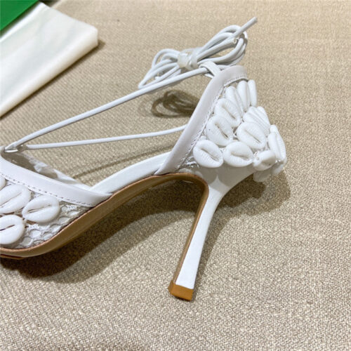 High Quality Luxury Bottega Veneta Bv Leather Heeled Sandals – Style 40774 product detail