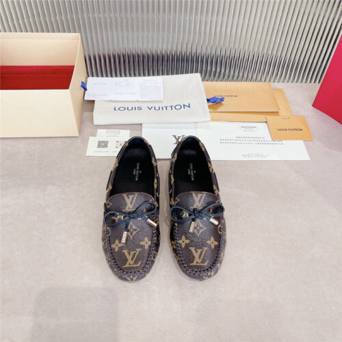High Quality Luxury Louis Vuitton Flat Shoes – Style 38243 alternate view