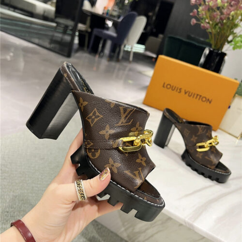 High Quality Luxury Louis Vuitton Chunky Heel Chain High Heel Sandals – Style 38371 product detail