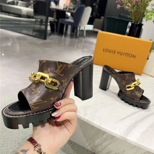 High Quality Luxury Louis Vuitton Chunky Heel Chain High Heel Sandals – Style 38371 product detail
